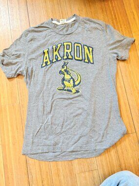 Akron Zips t-shirt
